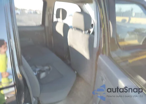 2001 Nissan Frontier Xe-V6 from USA, damaged, VIN 1N6ED27T61C386880